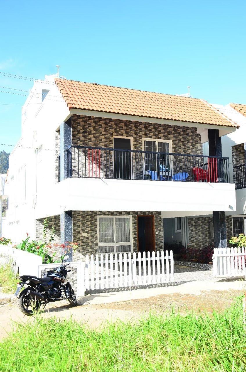 Dusk & Dawn Villa Кодайканал Екстериор снимка