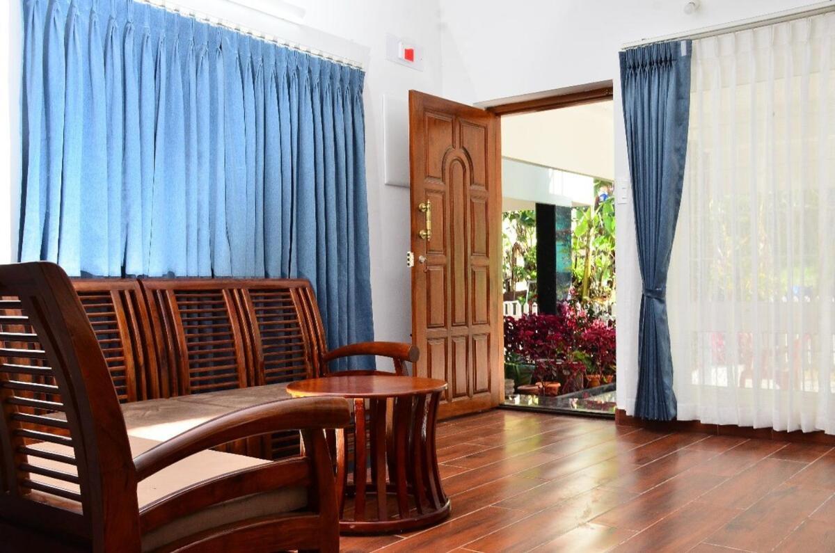 Dusk & Dawn Villa Кодайканал Екстериор снимка